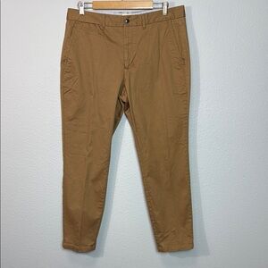 Perk Clothing Men's Tan Chino Pants‎